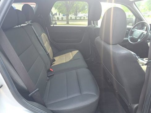 Used 2012 Ford Escape XLT FWD image 16