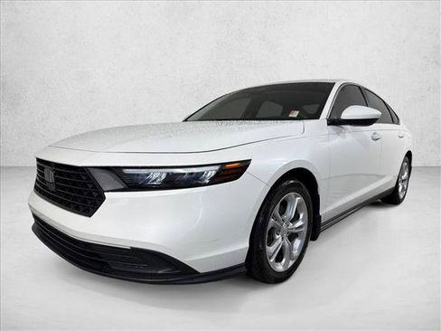 Used 2023 Honda Accord LX image 7