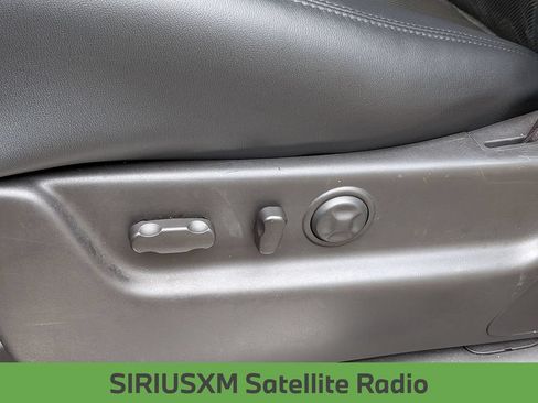 Used 2013 Chevrolet Avalanche LTZ RWD image 16