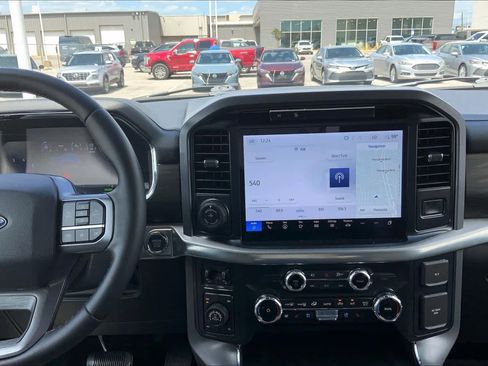 Used 2025 Ford F150 Lariat w/ Equipment Group 501A Mid image 7