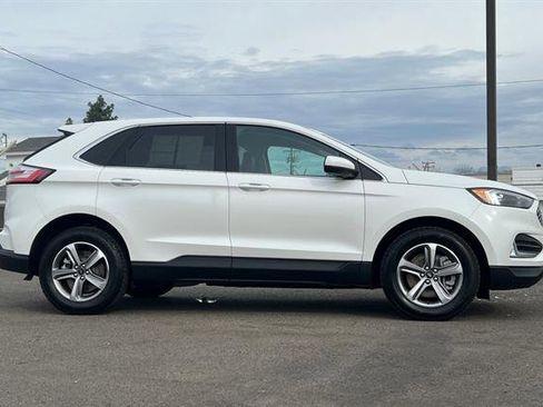 Certified 2024 Ford Edge SEL w/ Convenience Package image 3