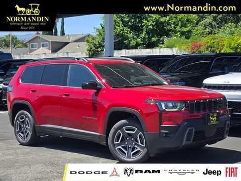 New 2026 Jeep Cherokee Laredo AWD/4WD image 1
