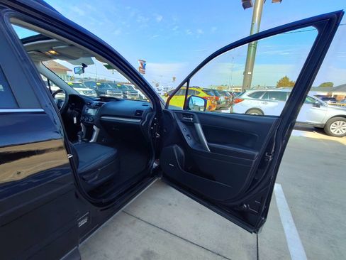 Used 2014 Subaru Forester 2.5i Touring image 40