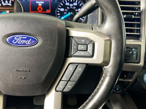 Used 2021 Ford F250 Platinum w/ Tremor Off-Road Package AWD/4WD image 19