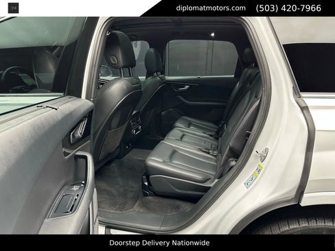 Used 2018 Audi Q7 3.0T Prestige w/ Prestige Package image 21