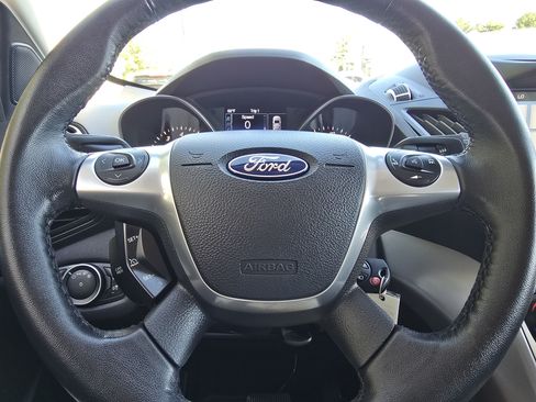 Used 2016 Ford Escape SE w/ SE Leather Comfort Package AWD/4WD image 22