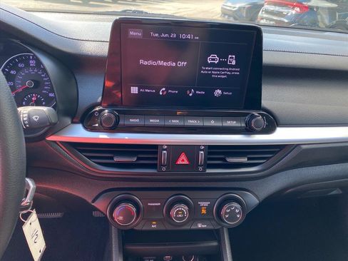 Certified 2023 Kia Forte LXS FWD image 12