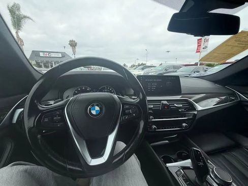 Used 2018 BMW 530e RWD image 6