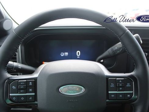 New 2025 Ford F350 Platinum w/ FX4 Off-Road Package image 15