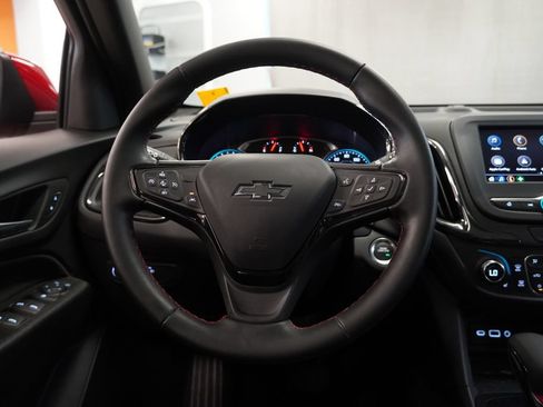 Certified 2023 Chevrolet Equinox RS FWD image 20