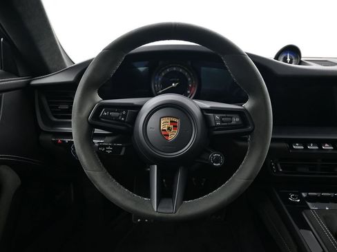 Used 2022 Porsche 911 GT3 RWD image 11