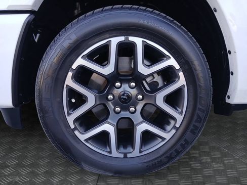 Used 2025 RAM 1500 Laramie w/ Laramie Southwest Edition AWD/4WD image 22