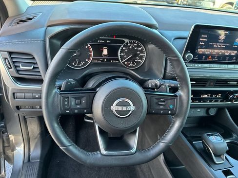 Certified 2023 Nissan Rogue SV w/ SV Premium B Package AWD/4WD image 18