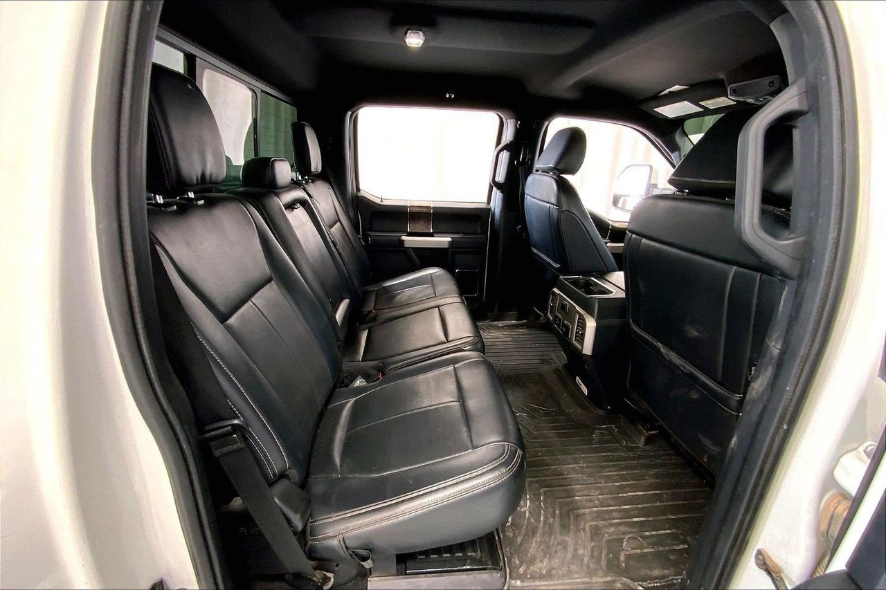 Used 2022 Ford F350 Lariat w/ Lariat Value Package AWD/4WD image 25