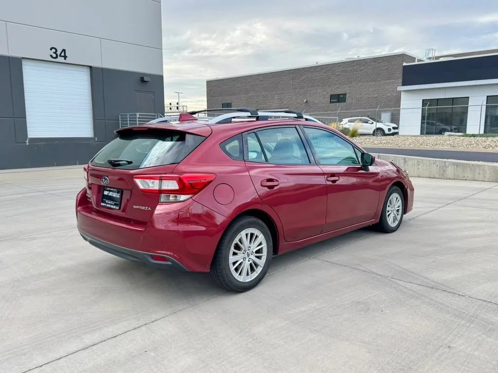 Used 2018 Subaru Impreza 2.0i Premium w/ Eyesight & BSD & Rcta AWD/4WD image 5