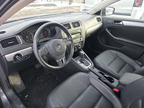 Used 2014 Volkswagen Jetta SE image 12