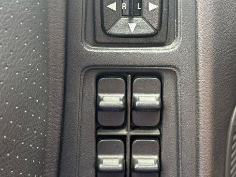 Used 1995 Chrysler LeBaron GTC FWD image 13