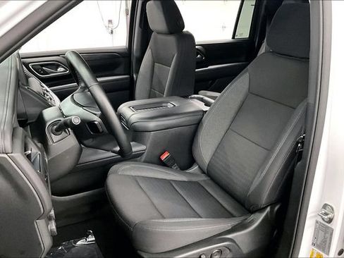 Used 2024 Chevrolet Suburban LS AWD/4WD image 23