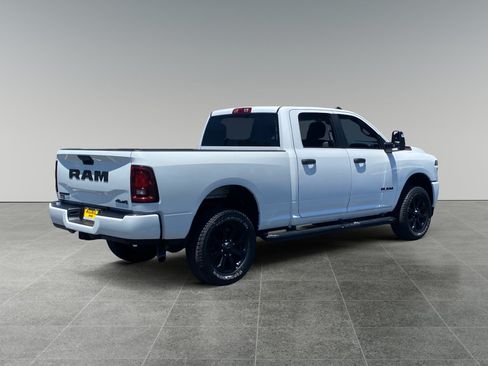 Used 2025 RAM 2500 Big Horn AWD/4WD image 5