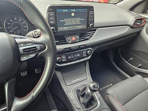 Used 2019 Hyundai Elantra GT N Line image 21