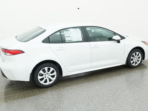 New 2026 Toyota Corolla LE image 10