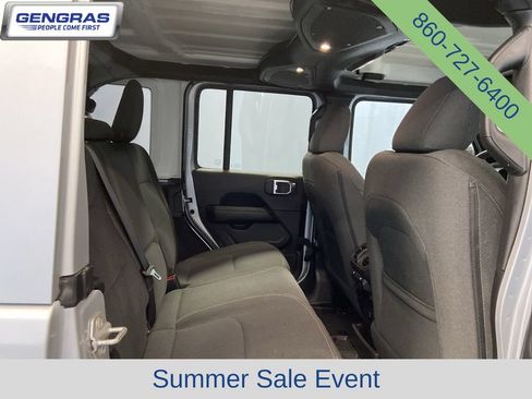 Used 2024 Jeep Wrangler Unlimited Sahara AWD/4WD image 38