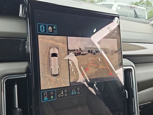 New 2026 GMC Yukon XL Elevation AWD/4WD image 18