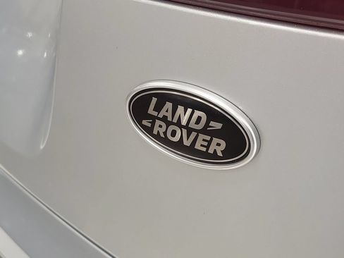 Used 2020 Land Rover Range Rover Velar R-Dynamic S AWD/4WD image 7