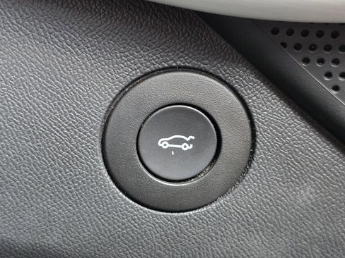Used 2023 Chevrolet Camaro SS RWD image 33
