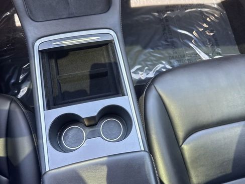 Used 2023 Tesla Model 3 Standard Range RWD image 12