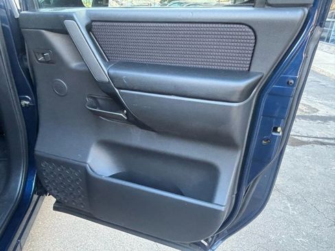 Used 2012 Nissan Titan SV w/ SV Value Truck Pkg image 15