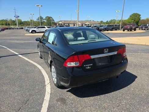Used 2011 Honda Civic LX image 5