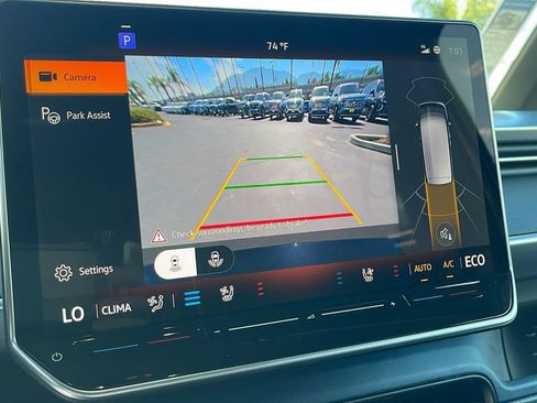 New 2025 Volkswagen ID. Buzz Pro S image 19