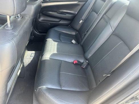 Used 2011 INFINITI G37 Sedan RWD image 12