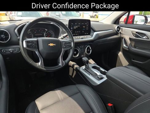 Used 2023 Chevrolet Blazer LT FWD image 13