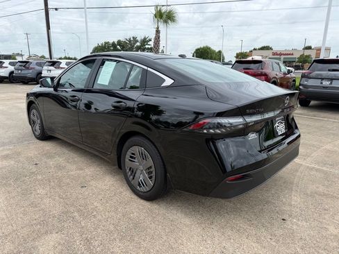 Used 2026 Nissan Sentra S w/ Floor Mat Package FWD image 3