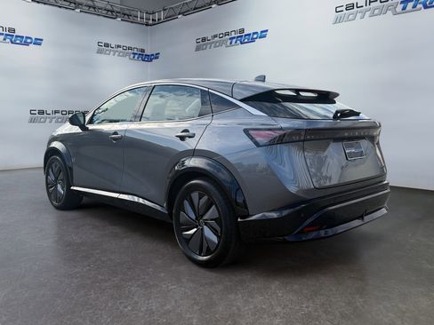 Used 2024 Nissan Ariya FWD image 7