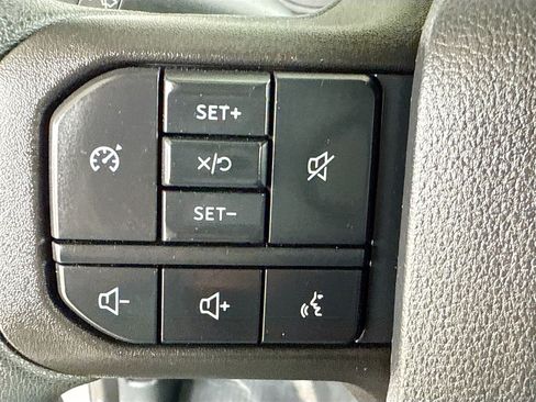 Used 2024 Ford F250 XLT image 14