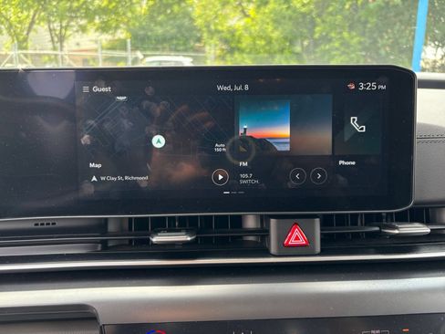 Used 2026 Kia Carnival FWD image 21