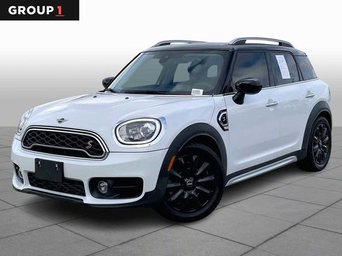 Used 2020 MINI Cooper Countryman S image 1