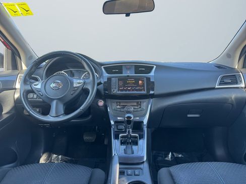 Used 2019 Nissan Sentra SR image 10
