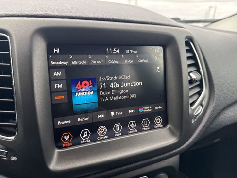 Used 2017 Jeep Compass Trailhawk image 20