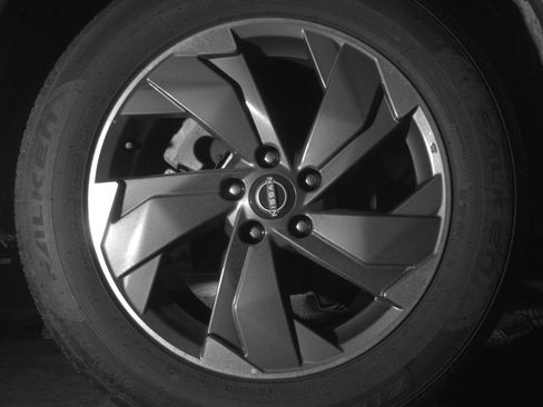 Used 2025 Nissan Rogue SV image 15