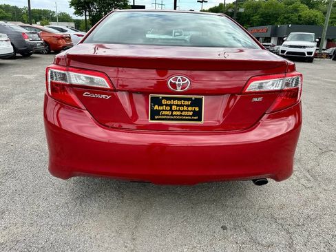 Used 2014 Toyota Camry SE FWD image 4