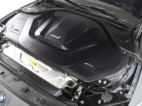 Used 2023 BMW i4 eDrive35 w/ Premium Package RWD image 22