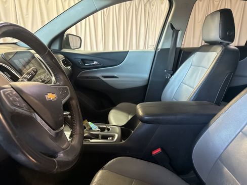 Used 2018 Chevrolet Equinox Premier image 19