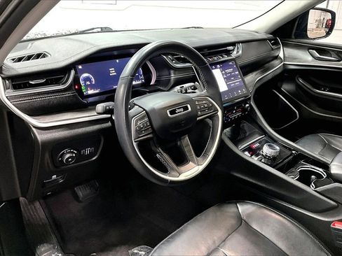 Used 2021 Jeep Grand Cherokee L Limited image 13