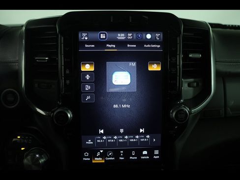 Used 2022 RAM 2500 Laramie AWD/4WD image 28