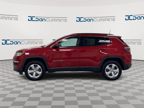 Used 2020 Jeep Compass Latitude AWD/4WD image 5
