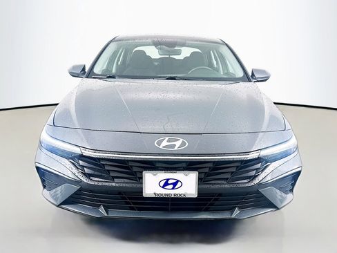 Certified 2024 Hyundai Elantra SEL image 2